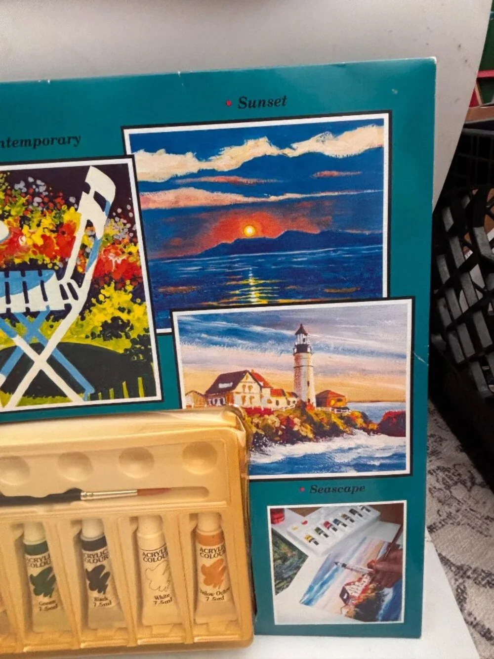 Daler-Rowney Art Color Acrylic Painting Kit With 4 Pictures To Paint On Acid-Fre
